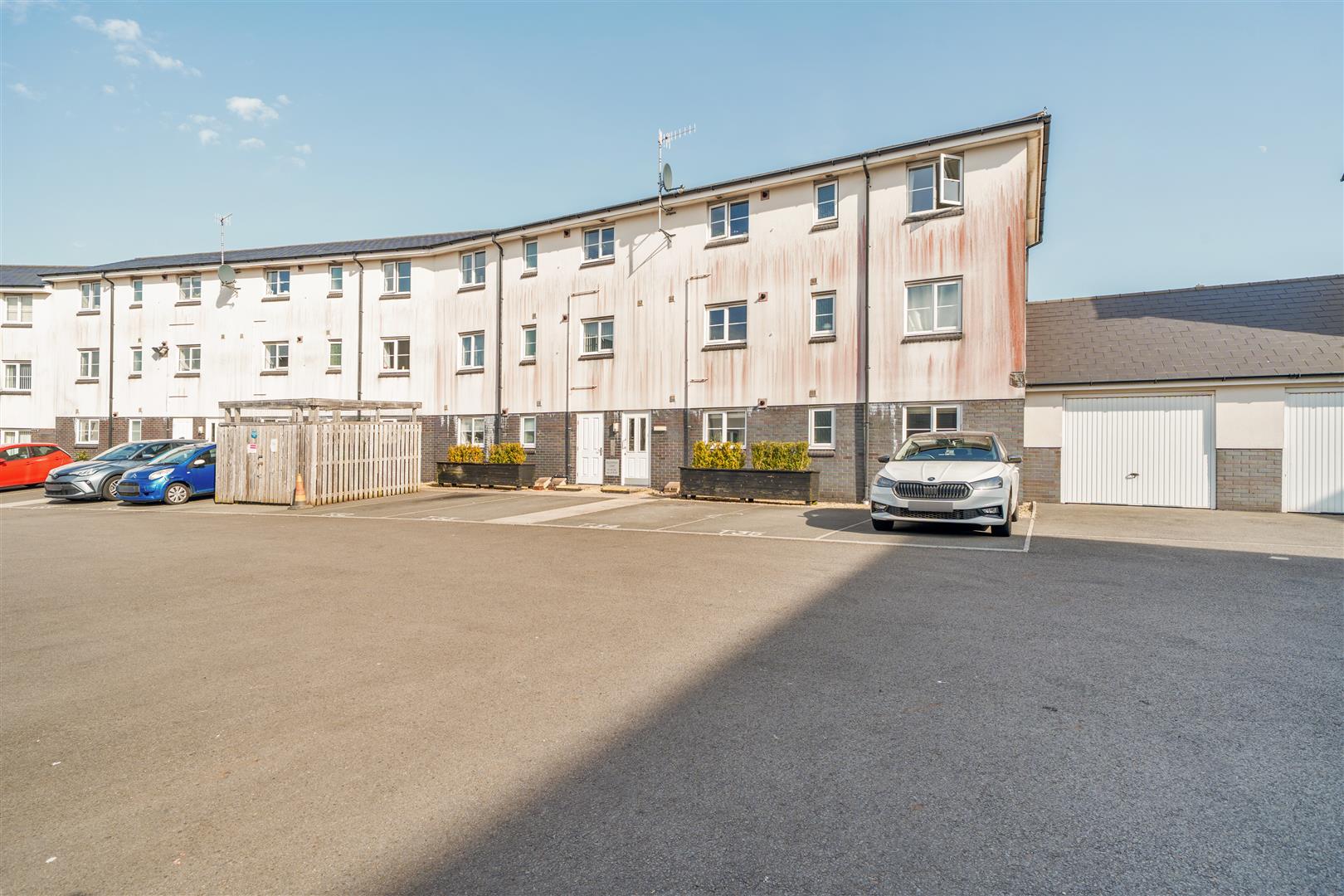Bellerphon Court, Pentrechwyth, Swansea, SA1 7FS